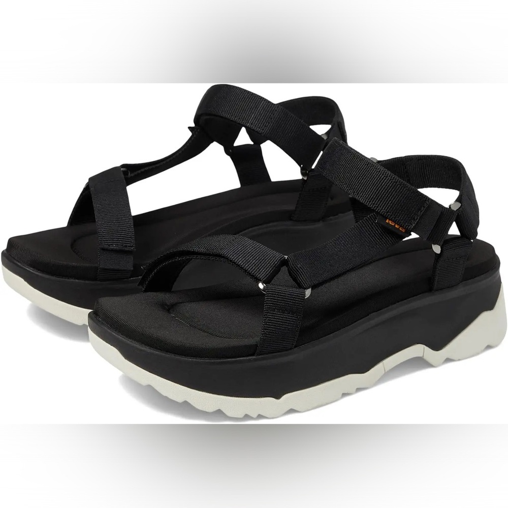 Teva Jadito Universal—Worn once!